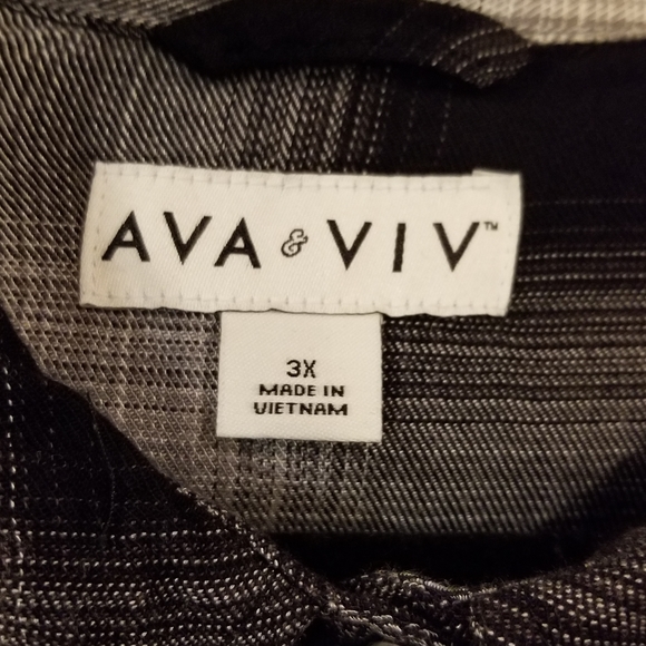 Soft plaid button down shirt - Picture 3 of 4